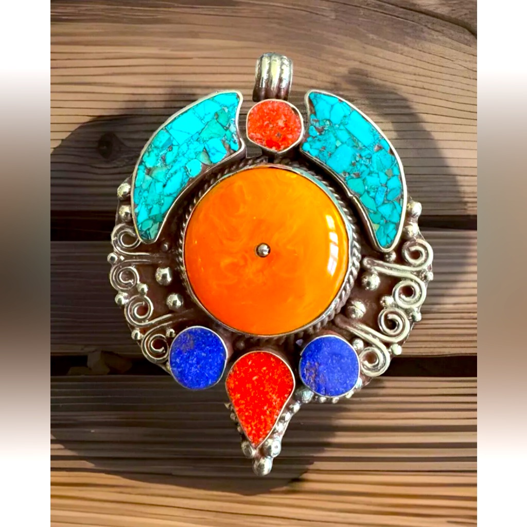 Stunning & Vintage Ethnic Tibetan Tribal Bird Shape Handmade Pendant 4”In & 74gr